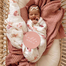 Load image into Gallery viewer, Diamond Knit Baby Blanket - Rosa