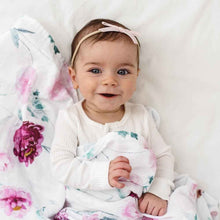 Load image into Gallery viewer, Velvet Bow: Lullaby Pink