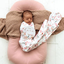 Load image into Gallery viewer, Jersey Baby Wrap &amp; Bow Set: Camille