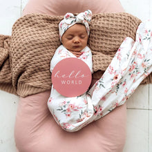 Load image into Gallery viewer, Jersey Baby Wrap &amp; Bow Set: Camille