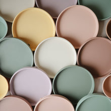Load image into Gallery viewer, Classic Silicone Plate - Soft Lilac