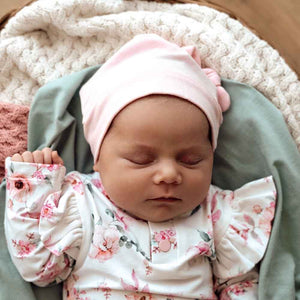 Knotted Beanie: Baby Pink