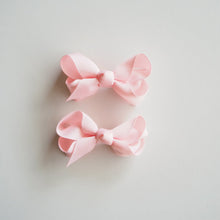 Load image into Gallery viewer, Bow Clips: Light Pink