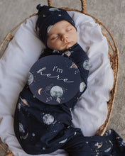 Load image into Gallery viewer, Jersey Baby Wrap &amp; Beanie Set: Milky Way