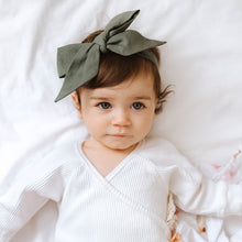 Load image into Gallery viewer, Linen Bow Headband - Olive
